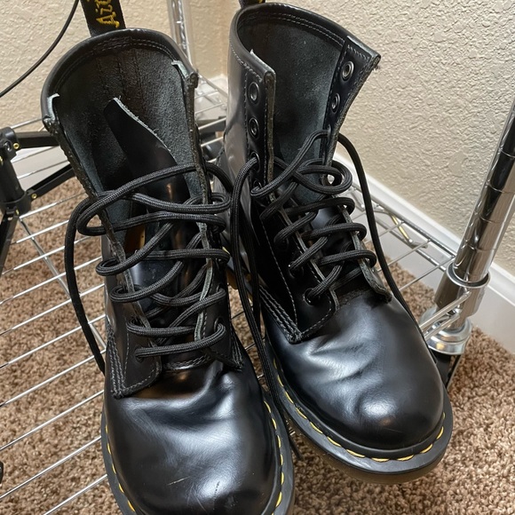 1460 Smooth Leather Lace Up Air Wair Dr. Martens Combat Boots - Picture 7 of 11